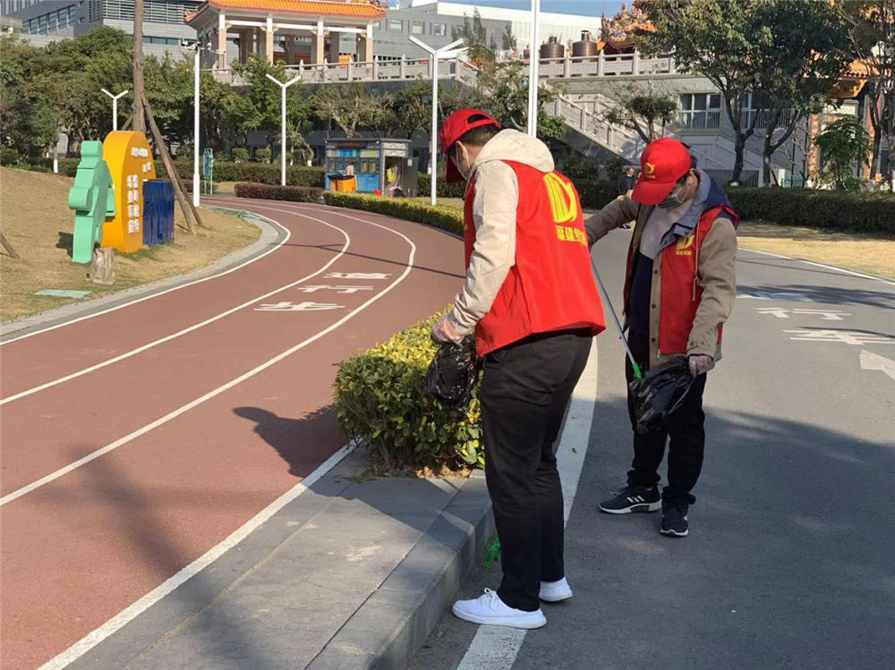 福建易順建筑工程有限公司“愛心暖城 志愿同行”活動小結——“迎新春 美家園”志愿活動