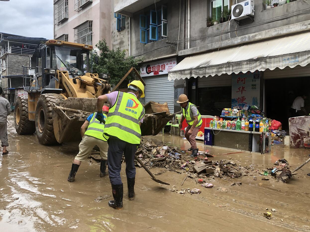 奮戰在救災一線的你們辛苦了