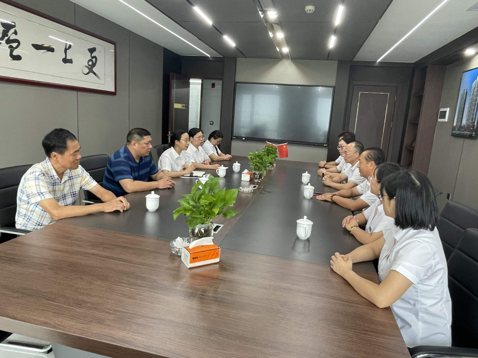 松溪縣人民法院深入企業，提供貼心指導助力企業發展