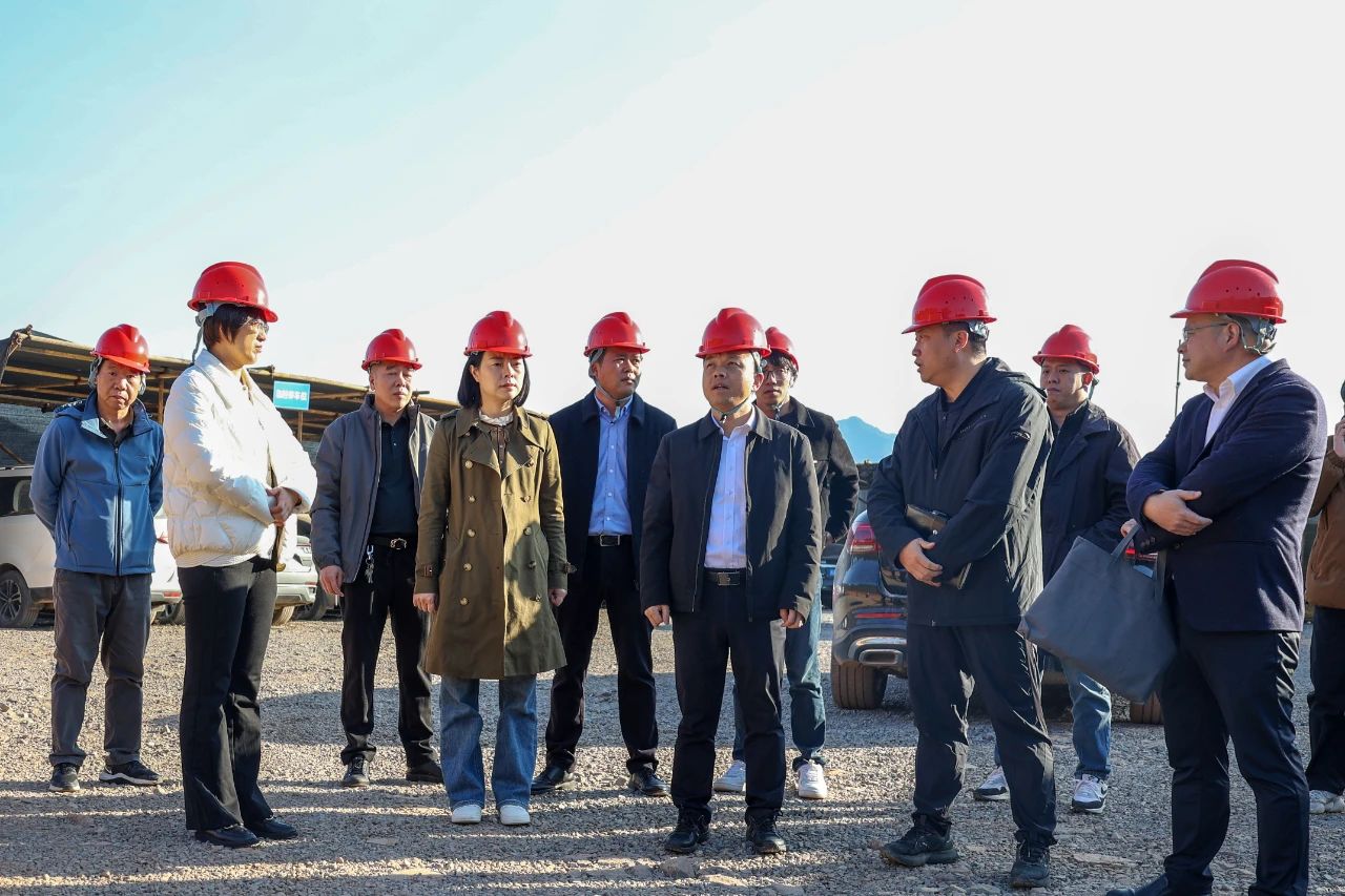 【爭優(yōu) 爭先 爭效】 縣長吳英杰親赴一線，助力三和循環(huán)經(jīng)濟(jì)產(chǎn)業(yè)園標(biāo)準(zhǔn)化廠房建設(shè)項(xiàng)目破難前行