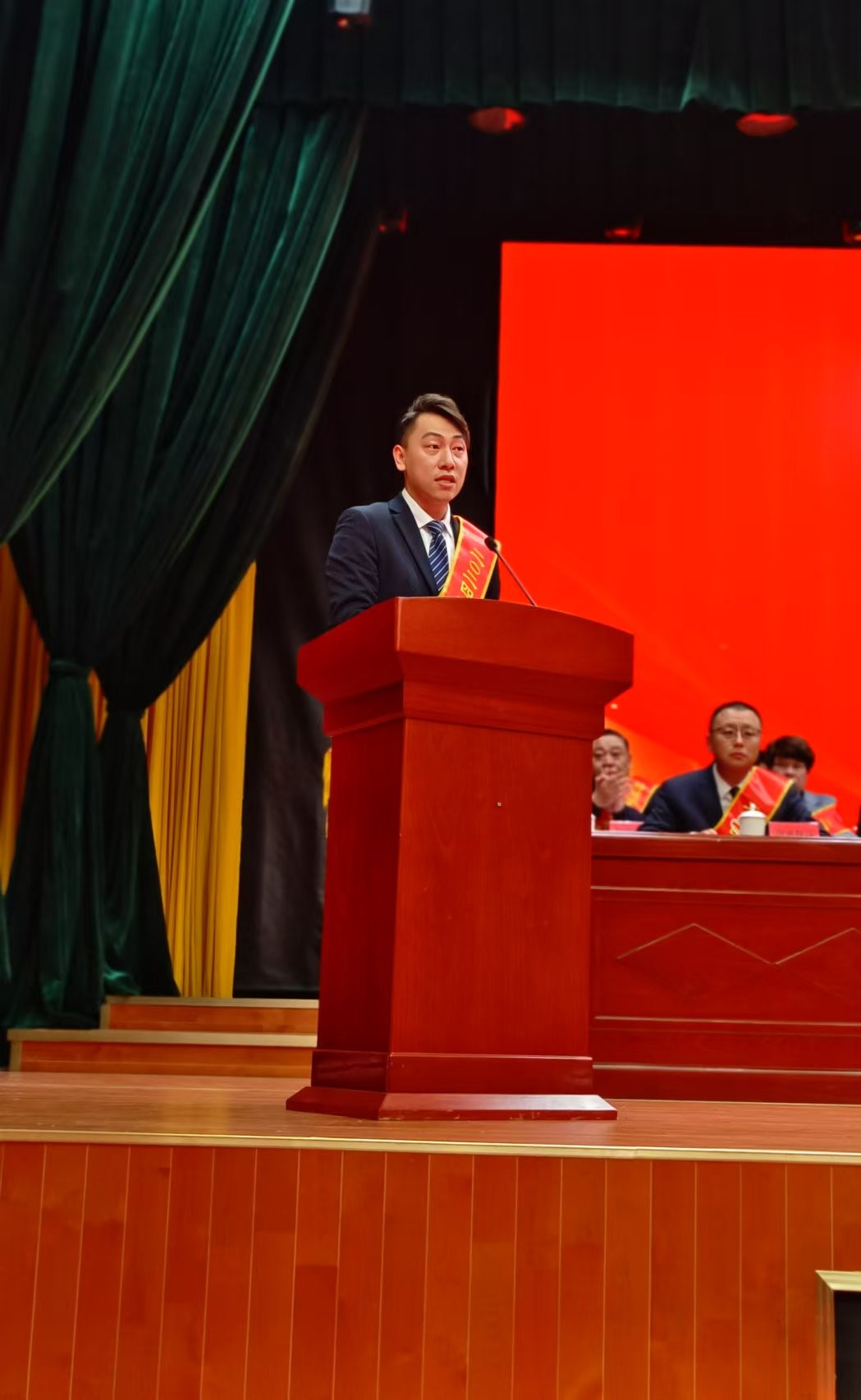 喜報(bào)！易順建工集團(tuán)榮獲“松溪縣2024年度納稅貢獻(xiàn)企業(yè)”稱號(hào)